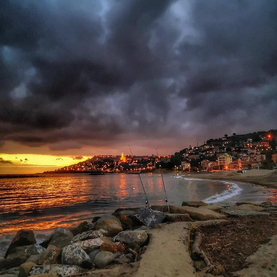 Casa Sole E Mare Apartment Riva Ligure